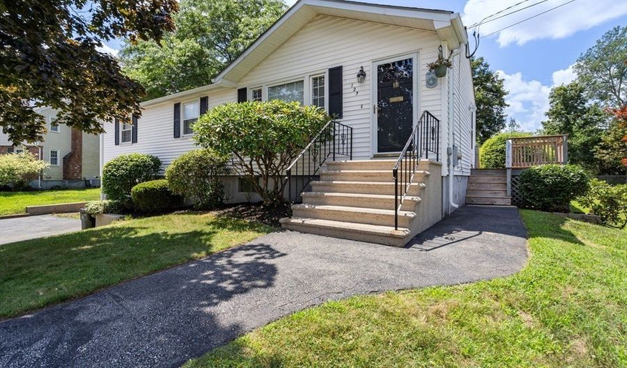 129 Plymouth Rd, Bellingham, MA 02019 - 3 Beds, 2 Bath