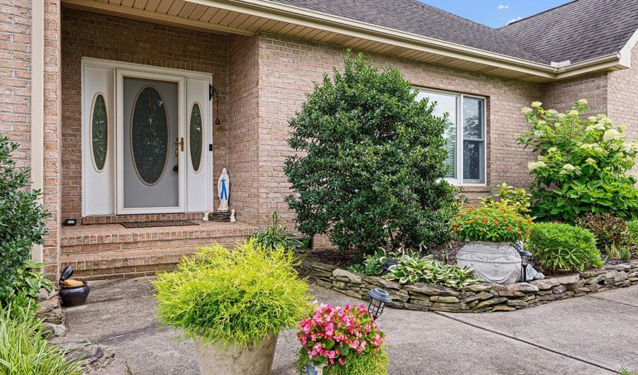 11 GREAT DAY Ct, Dover, DE 19901 - 4 Beds, 5 Bath