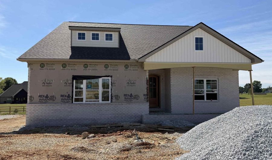 23346 Leroy Ln, Athens, AL 35613 - 4 Beds, 3 Bath