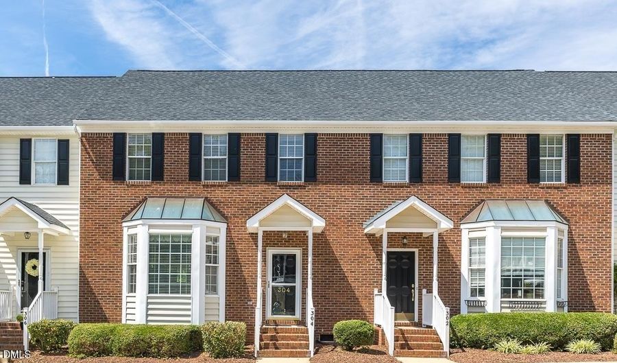 304 Nottinghill Walk, Apex, NC 27502 - 3 Beds, 3 Bath