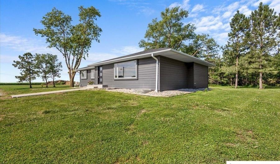 3855 Van Dorn Rd, Beaver Crossing, NE 68313 - 4 Beds, 3 Bath