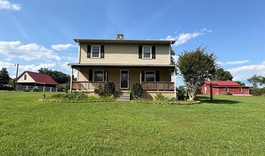 202 Mapleridge Rd, Bassett, VA 24055 - 4 Beds, 2 Bath