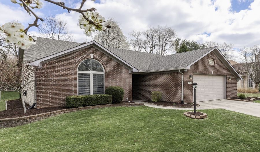 7835 Shannon Lakes Way, Indianapolis, IN 46217 - 3 Beds, 2 Bath