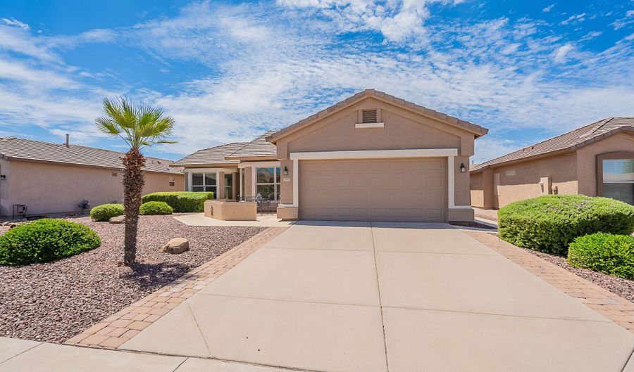 3045 E FIRESTONE Dr, Chandler, AZ 85249 - 2 Beds, 2 Bath