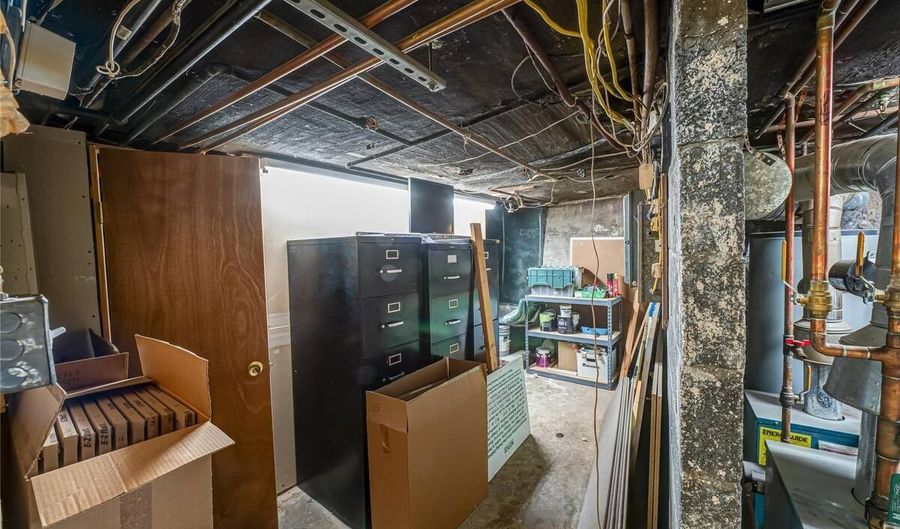 159 Broadway, Amityville, NY 11701 - 0 Beds, 0 Bath