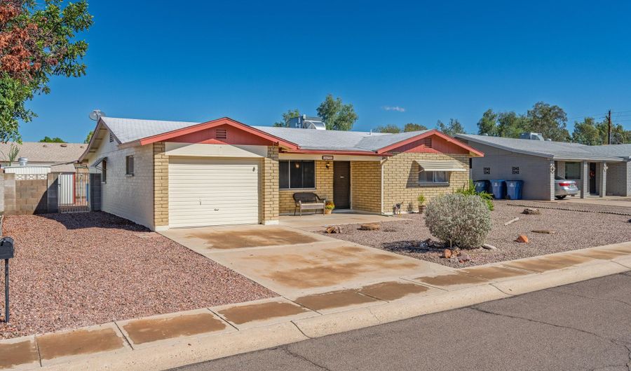 1694 W 13TH Ave, Apache Junction, AZ 85120 - 2 Beds, 2 Bath