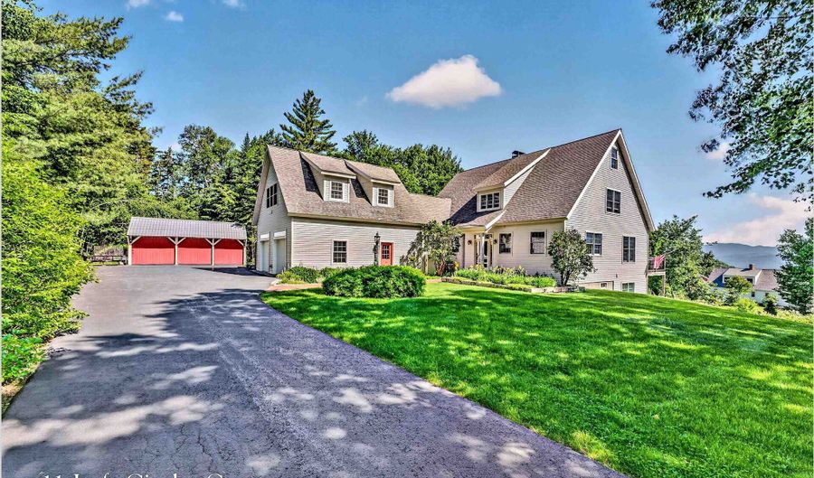 11 Loft Cir, Campton, NH 03223 - 3 Beds, 5 Bath