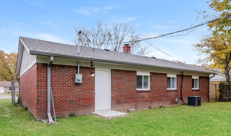 3424 N Richardt Ave, Indianapolis, IN 46226 - 3 Beds, 1 Bath