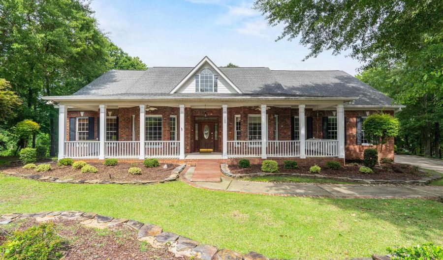 129 Westlake Ridge Dr, Blythewood, SC 29016 - 4 Beds, 4 Bath