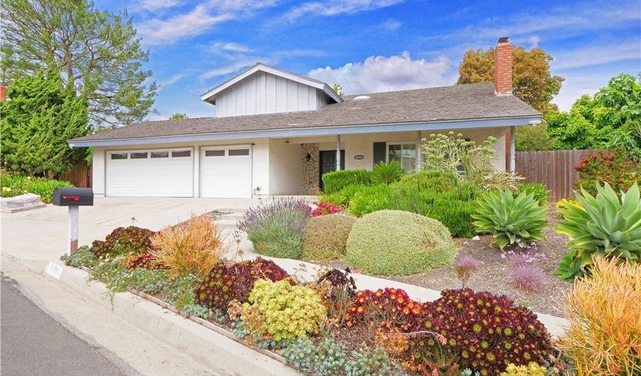28408 Quailhill Dr, Rancho Palos Verdes, CA 90275 - 5 Beds, 4 Bath