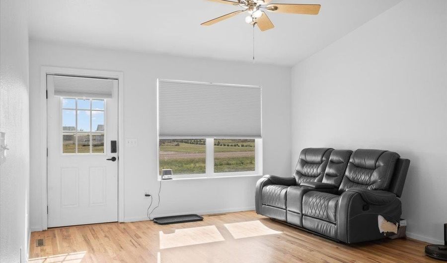 5802 TROYER Dr, Cheyenne, WY 82007 - 3 Beds, 2 Bath