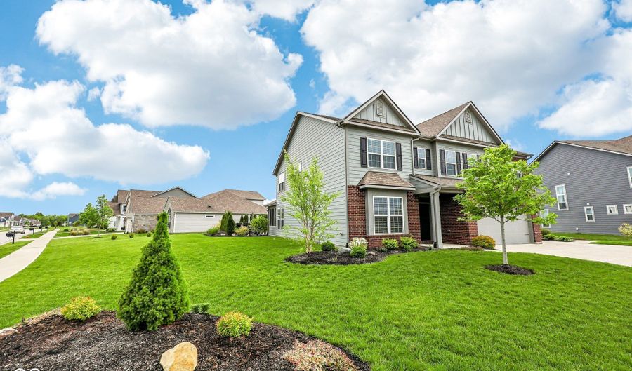 4204 Omaha Dr, Bargersville, IN 46106 - 4 Beds, 3 Bath