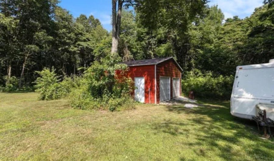 3469 Oak Branch Ct, Allegan, MI 49010 - 3 Beds, 2 Bath