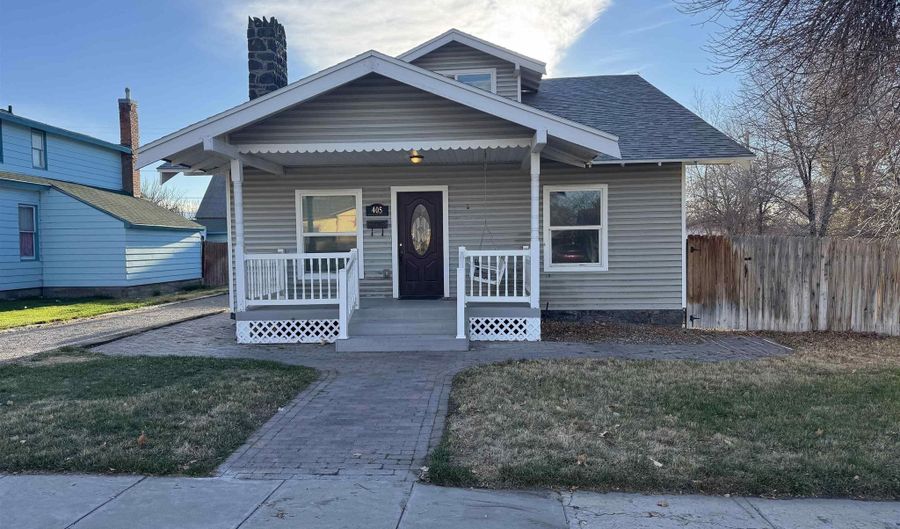 405 8th Ave N, Buhl, ID 83316 - 5 Beds, 2 Bath