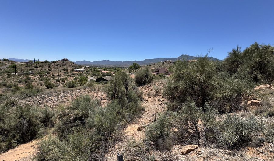 251 New Venture Rd, Clarkdale, AZ 86324 - 0 Beds, 0 Bath