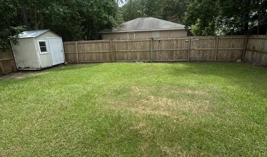 6095 W Carroll St, Bay St. Louis, MS 39520 - 3 Beds, 2 Bath
