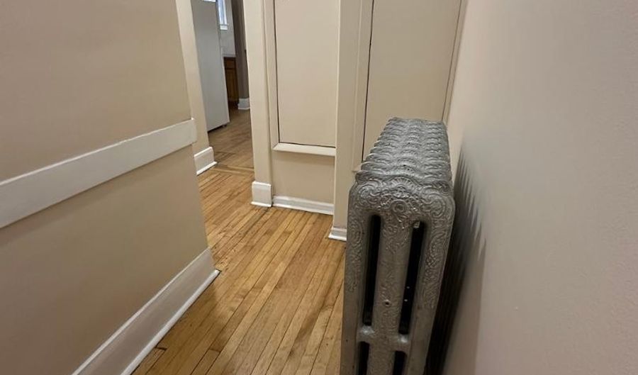 1008 Central Ave SW Apt G, Albuquerque, NM 87102 - 2 Beds, 2 Bath