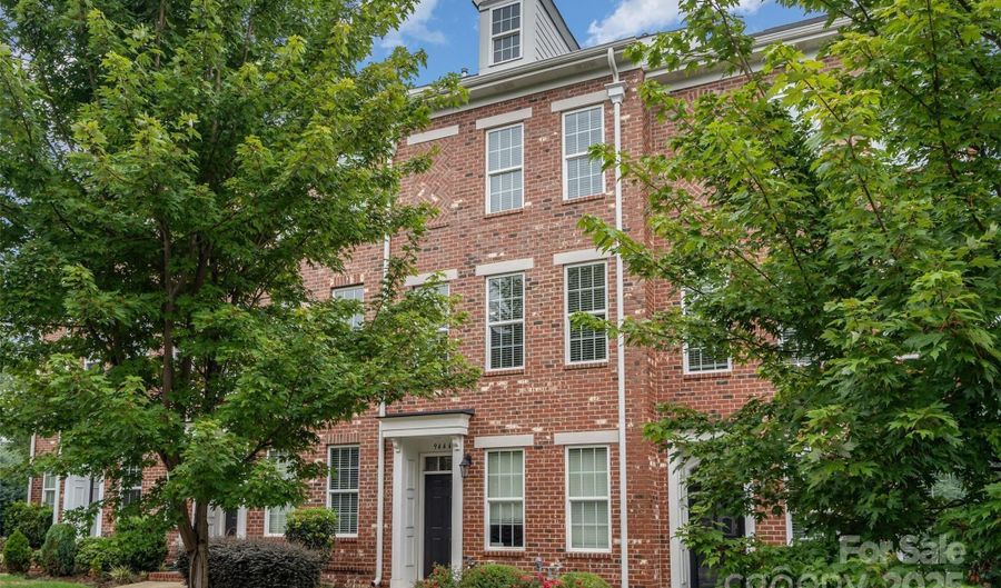 9444 Kings Parade Blvd, Charlotte, NC 28273 - 2 Beds, 3 Bath