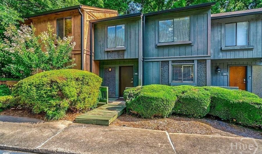 108 Fernbanks Ct, Athens, GA 30605 - 4 Beds, 4 Bath