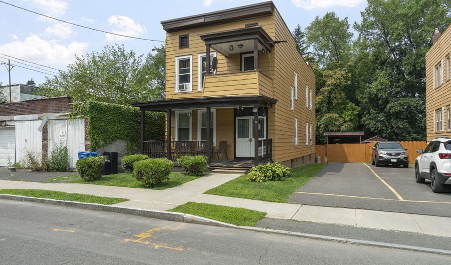 4 Wilkins Ave, Albany, NY 12206 - 6 Beds, 2 Bath