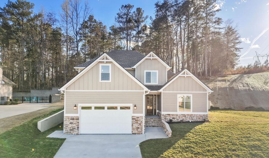 3471 Hawks Creek Dr, Apison, TN 37302 - 5 Beds, 4 Bath