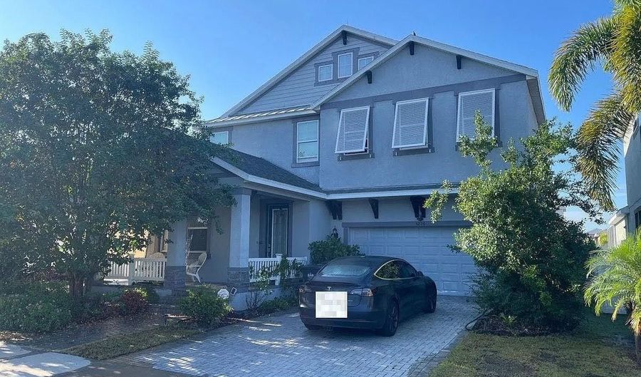 5226 Admiral Pointe Dr, Apollo Beach, FL 33572 - 3 Beds, 3 Bath