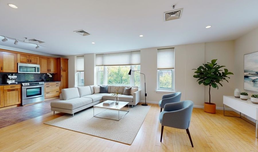 230 College St 7, Burlington, VT 05401 - 2 Beds, 2 Bath