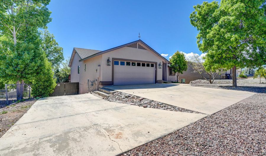 5219 N Saddleback Dr, Prescott Valley, AZ 86314 - 6 Beds, 3 Bath