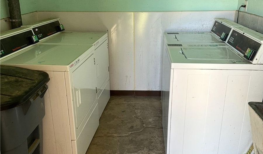 19170 US Highway 18, Apple Valley, CA 92307 - 11 Beds, 9 Bath