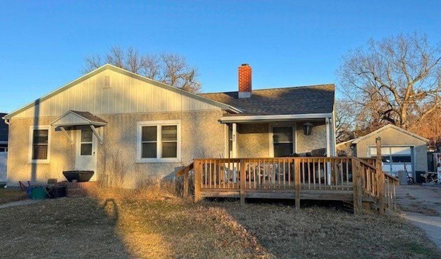405 N Main St, Atkinson, NE 68713 - 3 Beds, 1 Bath