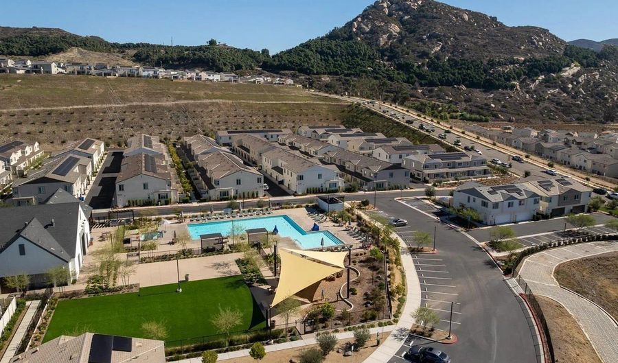 227 Canopy Trl, Fallbrook, CA 92028 - 4 Beds, 3 Bath