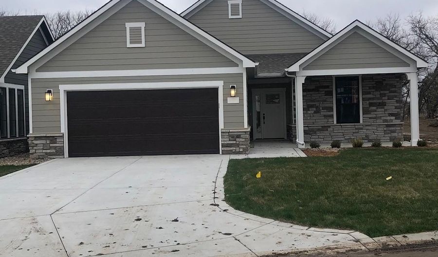 620 E Park Pl, Andover, KS 67002 - 2 Beds, 2 Bath