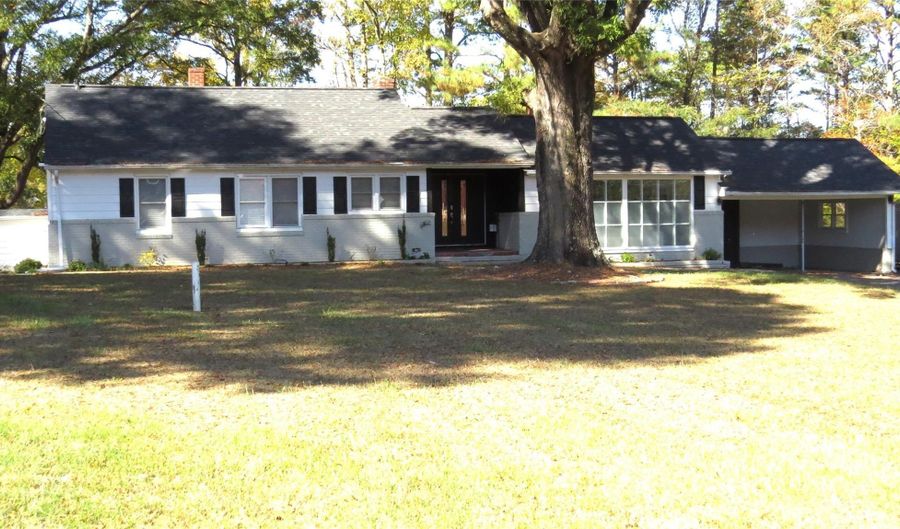 2104 Hillcrest Ave, Albemarle, NC 28001 - 2 Beds, 2 Bath