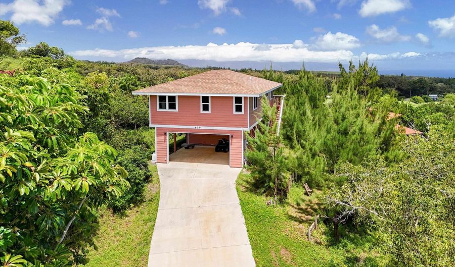 605 Kaupakalua Rd, Haiku, HI 96708 - 4 Beds, 3 Bath
