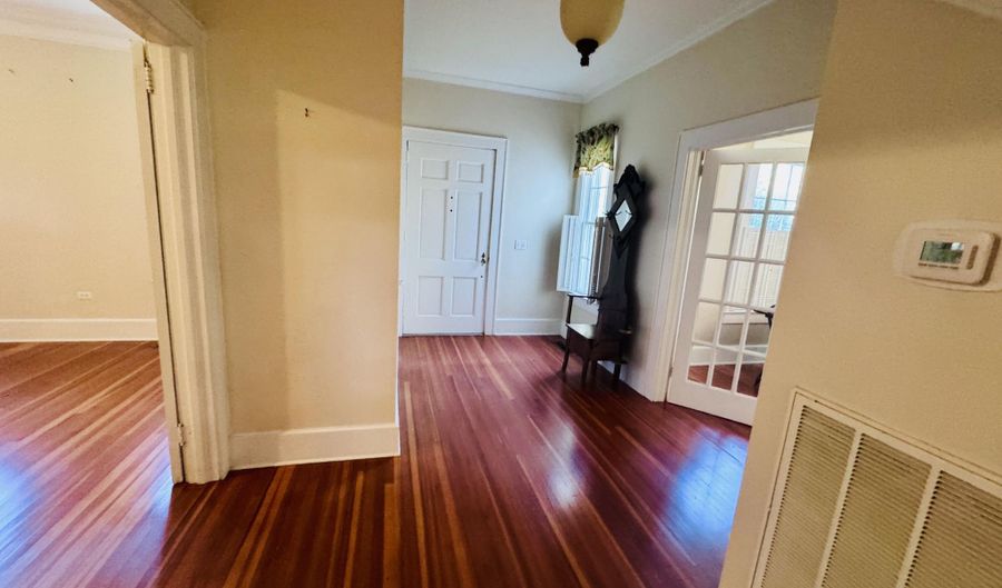 5 S Rosemary Ave, Andrews, SC 29510 - 6 Beds, 0 Bath