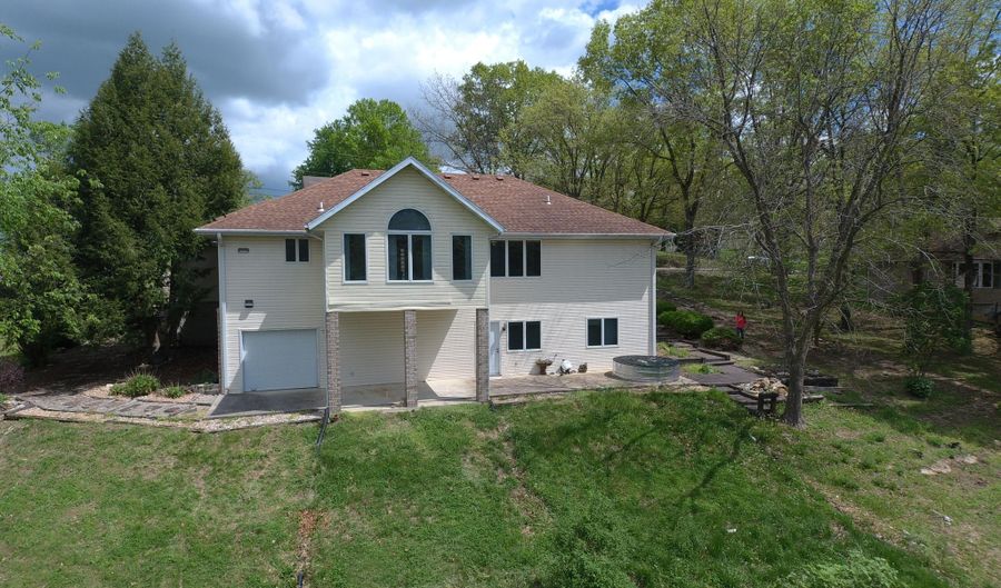 1913 Wayside Ln, Ava, MO 65608 - 3 Beds, 3 Bath