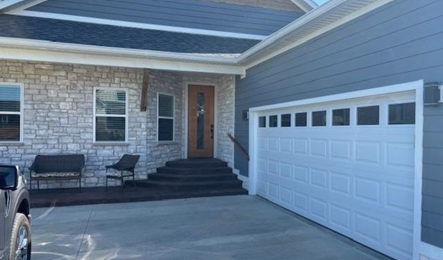 810 Spyglass Hill Dr, Bedford, IN 47421 - 4 Beds, 2 Bath