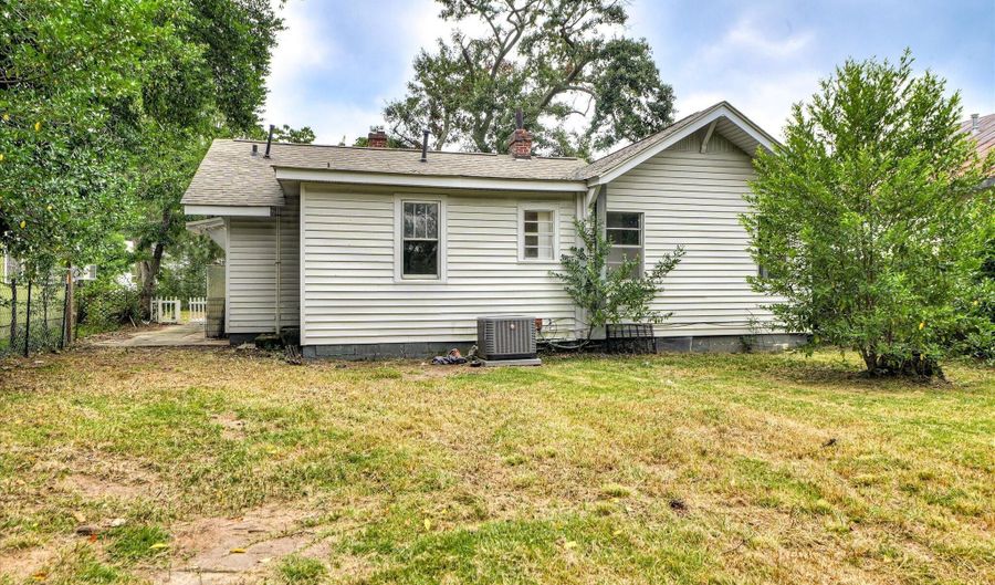 1833 Pennsylvania Ave, Augusta, GA 30904 - 2 Beds, 2 Bath