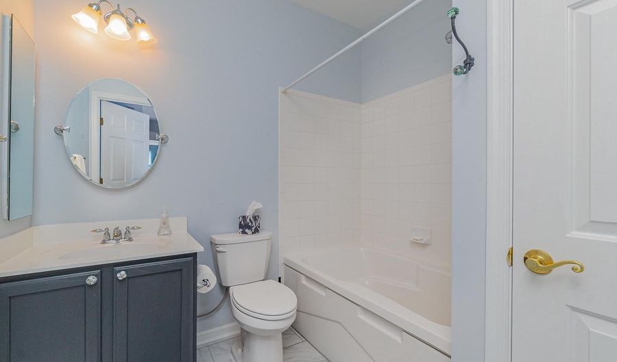 205 KINGS CROSSING Cir #61, Bel Air, MD 21014 - 2 Beds, 2 Bath
