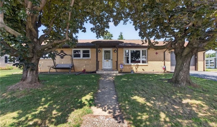 119 N Main St, Alburtis, PA 18011 - 3 Beds, 2 Bath