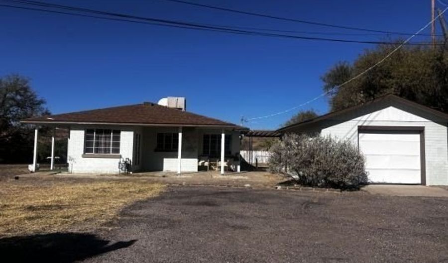 5875 S Old Oak St, Claypool, AZ 85532 - 3 Beds, 1 Bath