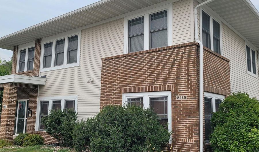 2435 Aspen Rd Unit 205, Ames, IA 50010 - 2 Beds, 2 Bath