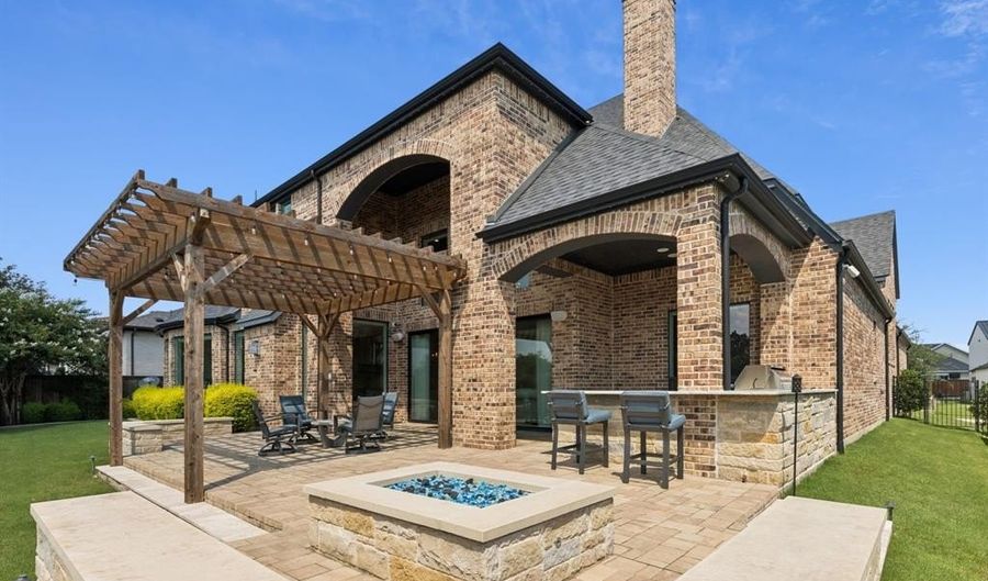 818 Brett Dr, Allen, TX 75013 - 5 Beds, 7 Bath