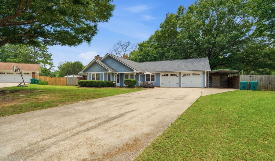 615 Mockingbird Dr, Brookhaven, MS 39601 - 3 Beds, 2 Bath