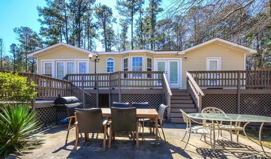 4046 White Oak Dr, Appling, GA 30802 - 3 Beds, 2 Bath