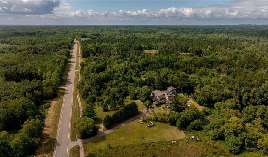 24923 County 25, Akeley, MN 56433 - 7 Beds, 3 Bath