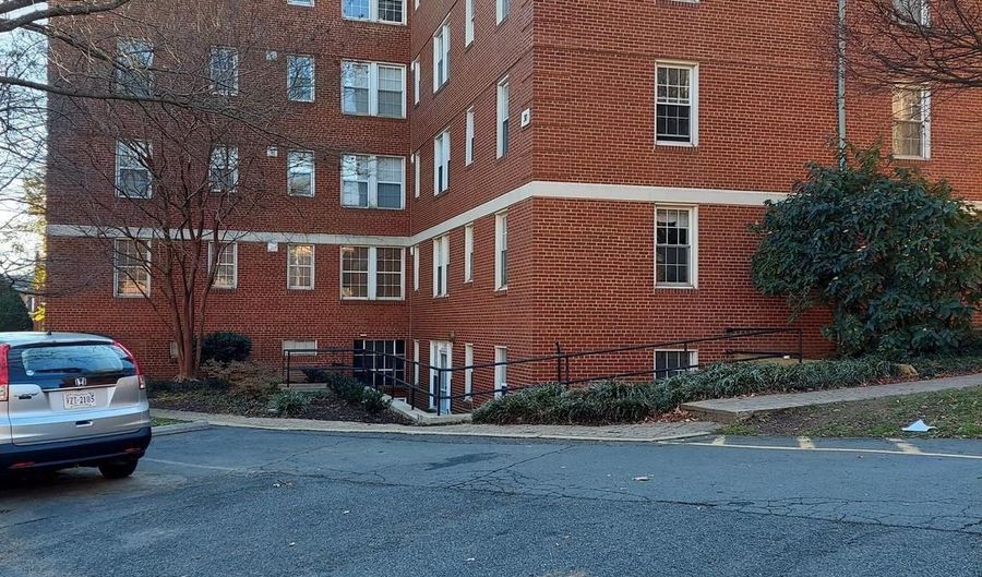 30 S OLD GLEBE Rd 4-E, Arlington, VA 22204 - 2 Beds, 1 Bath