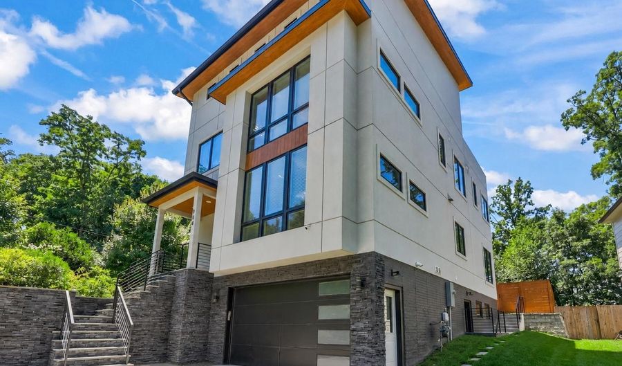 924 28TH St S, Arlington, VA 22202 - 6 Beds, 6 Bath