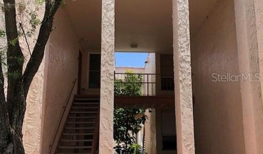 548 ORANGE 14, Altamonte Springs, FL 32701 - 2 Beds, 2 Bath
