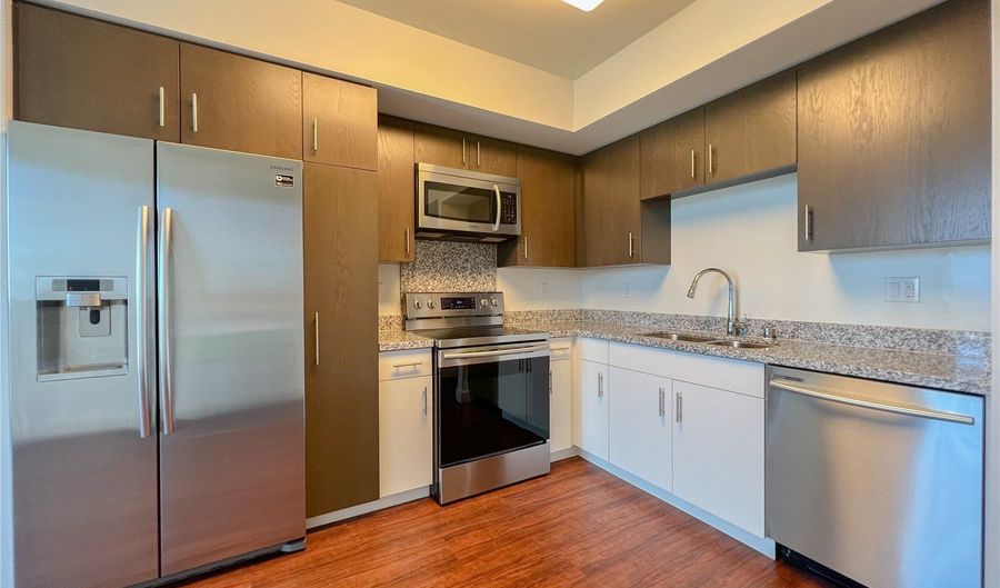 988 Halekauwila St 4007, Honolulu, HI 96814 - 2 Beds, 2 Bath